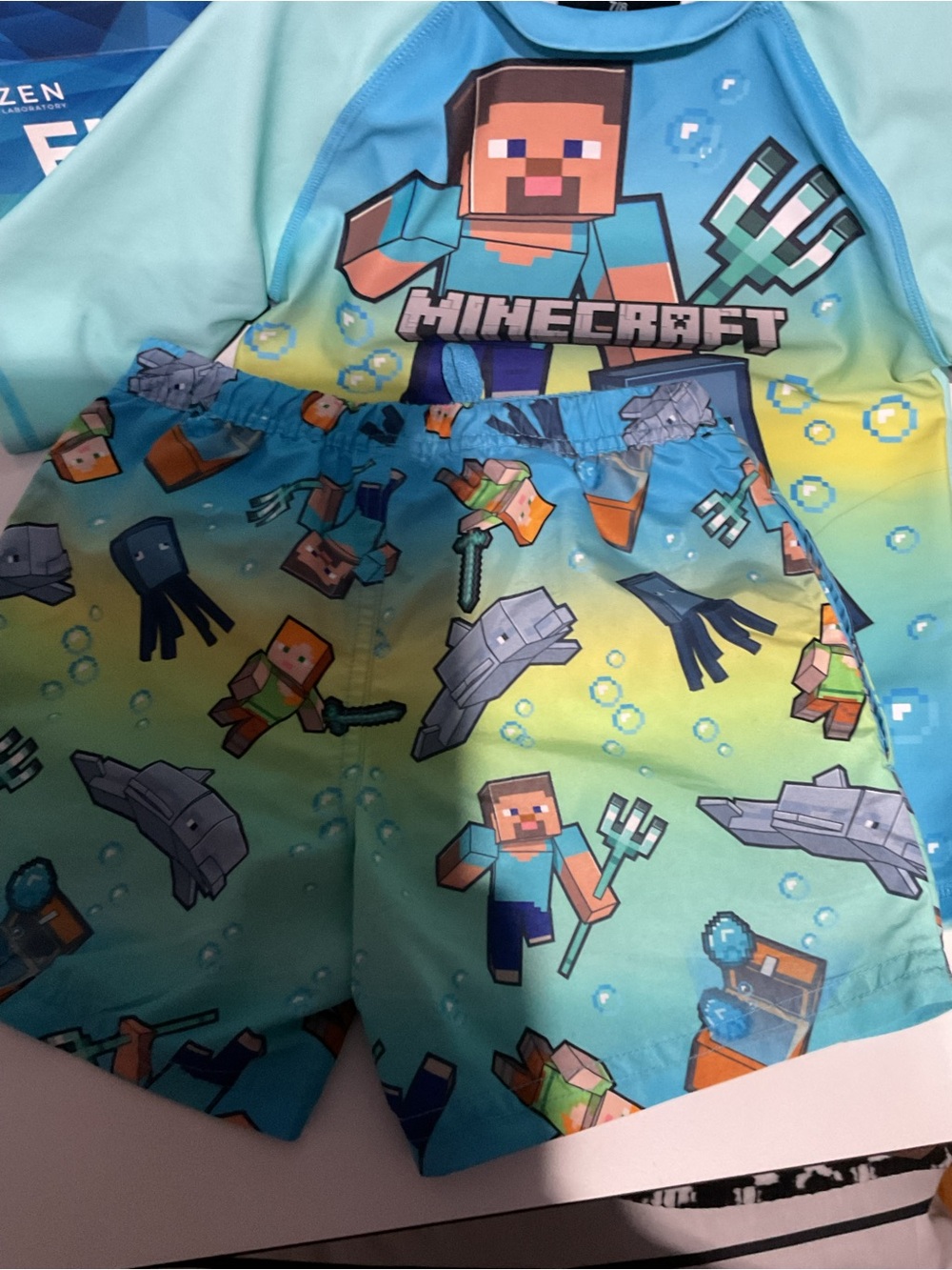 Minecraft Kids' Aqua Gradient Swim Set - Official Game Graphic